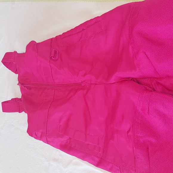 Circo 18 month Pink Snow Suit .Adjustable Straps and Pockets . - Picture 2 of 7